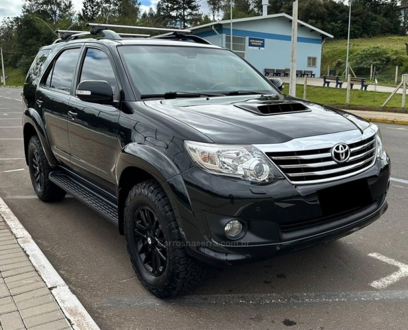 HILUX SW4 3.0 SRV 4X4 16V TURBO INTERCOOLER DIESEL 4P MANUAL - 2014 - BENTO GONçALVES