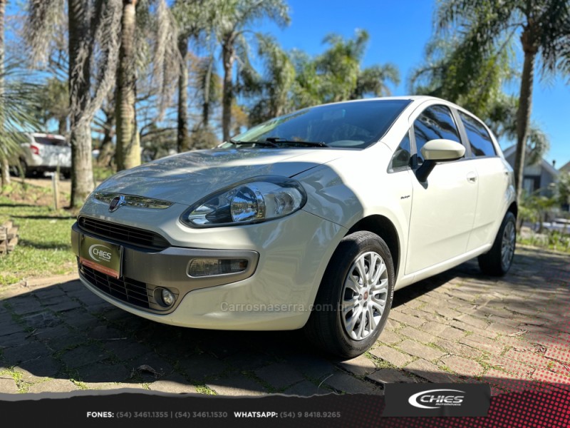 PUNTO 1.6 ESSENCE 16V FLEX 4P AUTOMATIZADO - 2015 - CARLOS BARBOSA