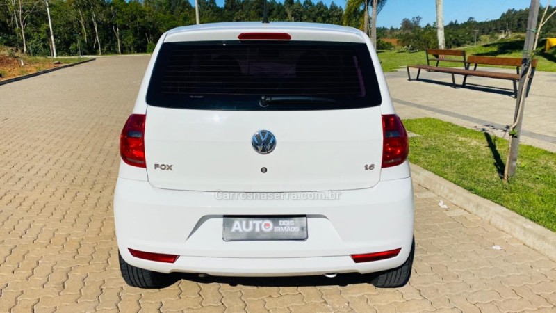 FOX 1.6 MI 8V FLEX 4P MANUAL - 2013 - DOIS IRMãOS