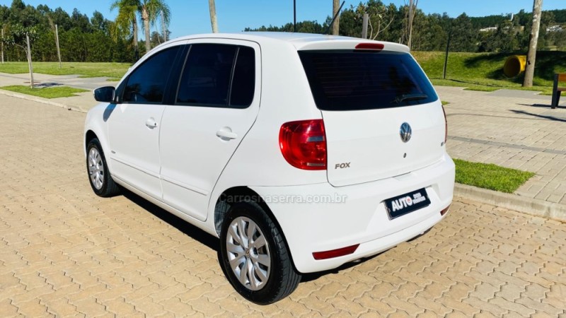 FOX 1.6 MI 8V FLEX 4P MANUAL - 2013 - DOIS IRMãOS