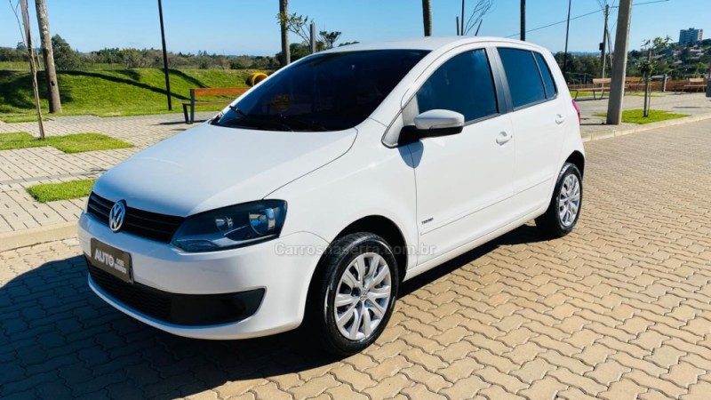 FOX 1.6 MI 8V FLEX 4P MANUAL - 2013 - DOIS IRMãOS