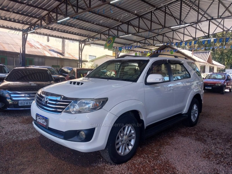 HILUX SW4 3.0 SRV 4X4 16V TURBO INTERCOOLER DIESEL 4P AUTOMÁTICO - 2013 - CANELA