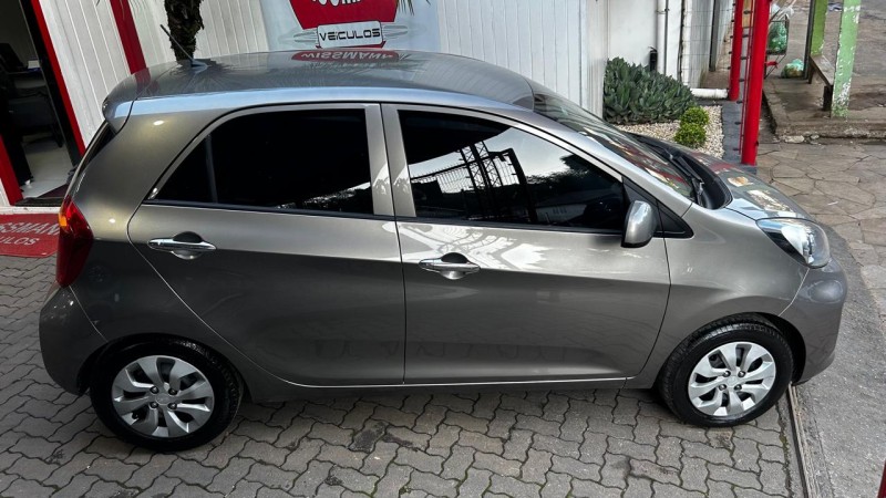 PICANTO 1.1 EX 12V GASOLINA 4P MANUAL - 2016 - TRêS COROAS