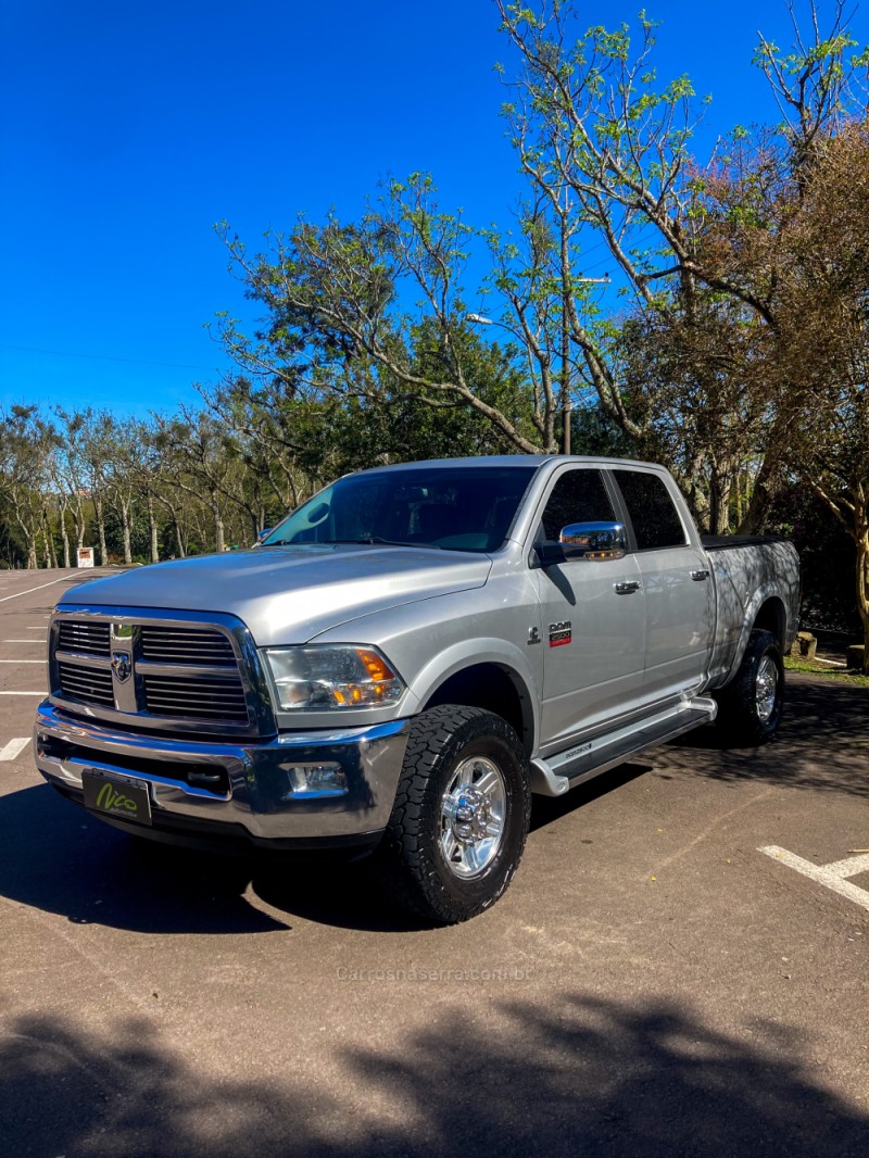 RAM 6.7 2500 LARAMIE 4X4 CD I6 TURBO DIESEL 4P AUTOMÁTICO - 2012 - BENTO GONçALVES