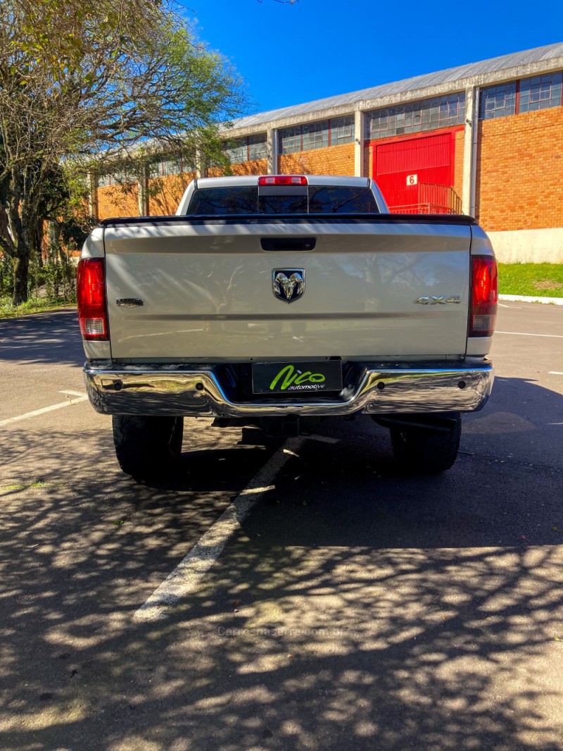 RAM 6.7 2500 LARAMIE 4X4 CD I6 TURBO DIESEL 4P AUTOMÁTICO - 2012 - BENTO GONçALVES