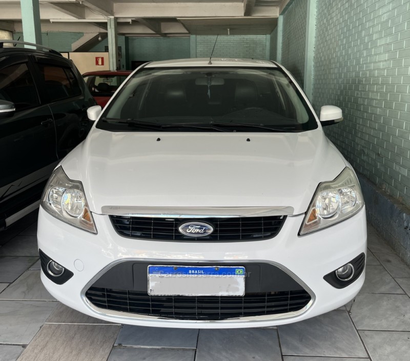 FOCUS 2.0 FC 16V GASOLINA 4P MANUAL