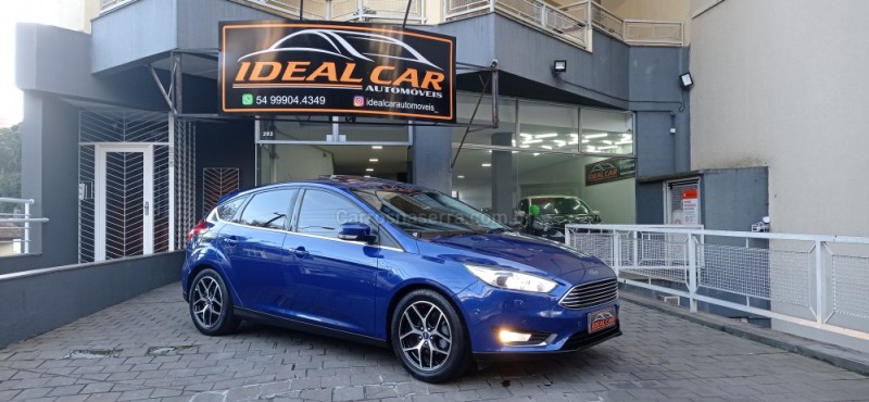 FOCUS 2.0 TITANIUM PLUS FASTBACK 16V FLEX 4P AUTOMÁTICO - 2016 - CAXIAS DO SUL