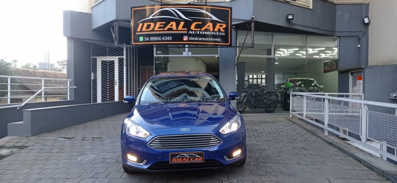 FOCUS 2.0 TITANIUM PLUS FASTBACK 16V FLEX 4P AUTOMÁTICO - 2016 - CAXIAS DO SUL