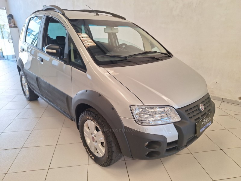 IDEA 1.8 MPI ADVENTURE 8V FLEX 4P MANUAL - 2010 - NOVO HAMBURGO