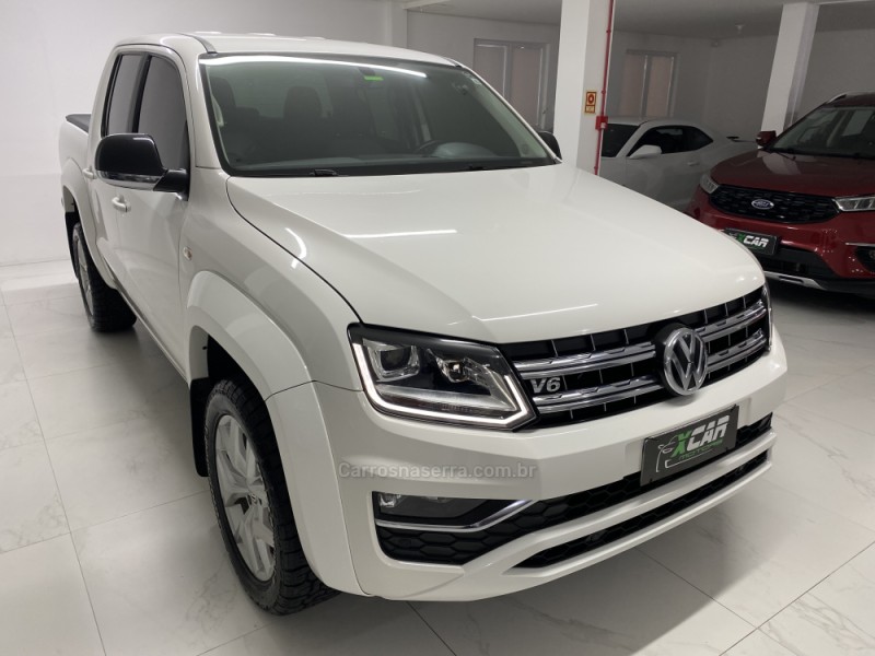 AMAROK 3.0 V6 TDI HIGHLINE CD DIESEL 4MOTION AUTOMÁTICO - 2021 - BENTO GONçALVES