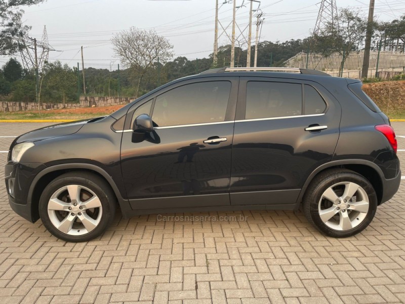 TRACKER 1.8 MPFI LTZ 4X2 16V FLEX 4P AUTOMÁTICO - 2014 - CAXIAS DO SUL