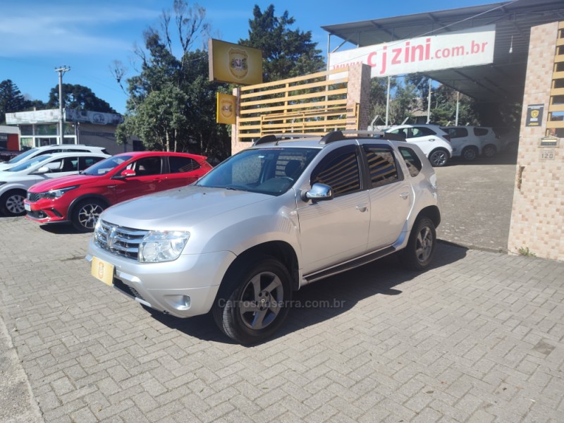 DUSTER 1.6 DYNAMIQUE 4X2 16V FLEX 4P MANUAL - 2015 - CANELA