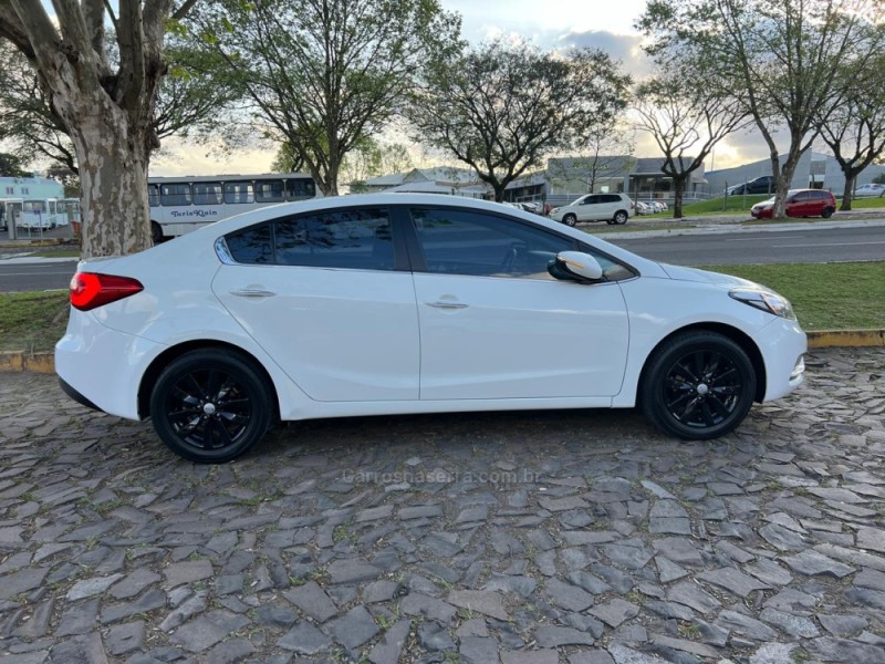 CERATO 1.6 SX3 16V FLEX 4P AUTOMÁTICO - 2014 - DOIS IRMãOS