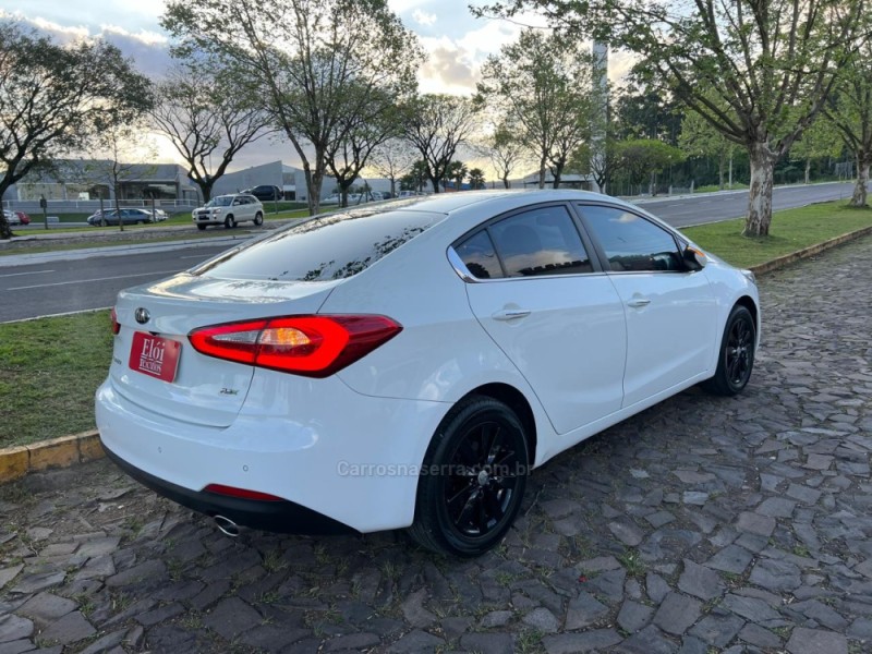 CERATO 1.6 SX3 16V FLEX 4P AUTOMÁTICO - 2014 - DOIS IRMãOS