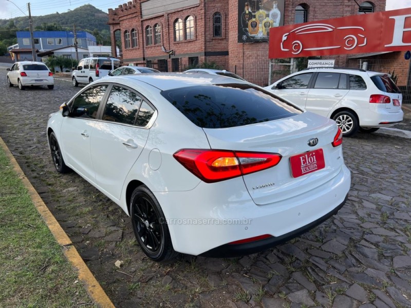 CERATO 1.6 SX3 16V FLEX 4P AUTOMÁTICO - 2014 - DOIS IRMãOS