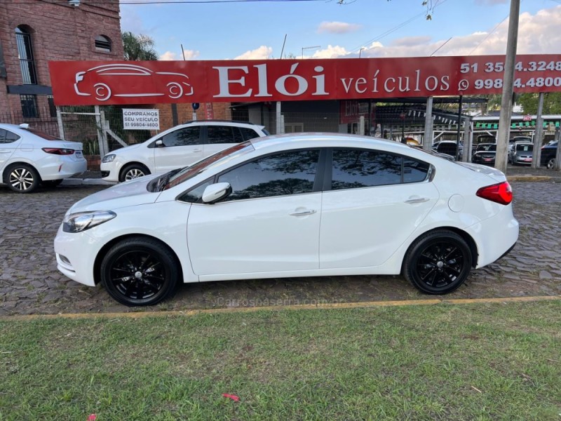 CERATO 1.6 SX3 16V FLEX 4P AUTOMÁTICO - 2014 - DOIS IRMãOS