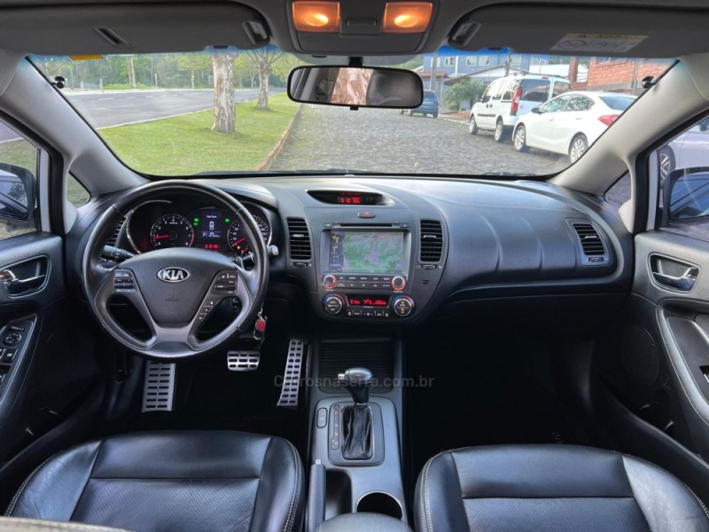 CERATO 1.6 SX3 16V FLEX 4P AUTOMÁTICO - 2014 - DOIS IRMãOS