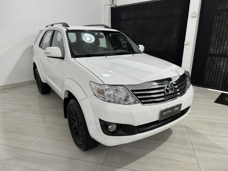 HILUX SW4 2.7 SR 4X2 16V FLEX 4P AUTOMÁTICO - 2013 - CAXIAS DO SUL