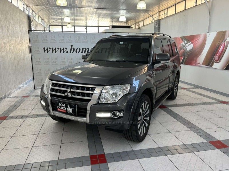 PAJERO FULL 3.2 HPE 4X4 16V TURBO INTERCOOLER DIESEL 4P AUTOMÁTICO - 2018 - PORTO ALEGRE