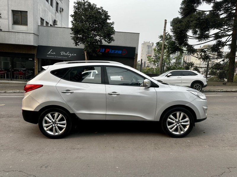 IX35 2.0 MPFI GLS 4X2 16V GASOLINA 4P AUTOMÁTICO - 2011 - CAXIAS DO SUL