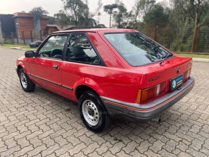 ESCORT 1.6 MPI GL 8V GASOLINA 2P MANUAL - 1990 - CANELA