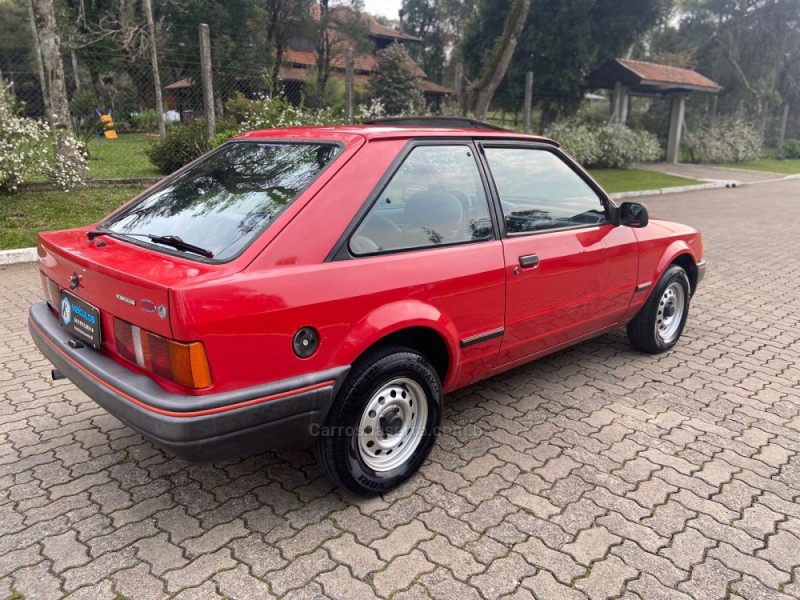 ESCORT 1.6 MPI GL 8V GASOLINA 2P MANUAL - 1990 - CANELA