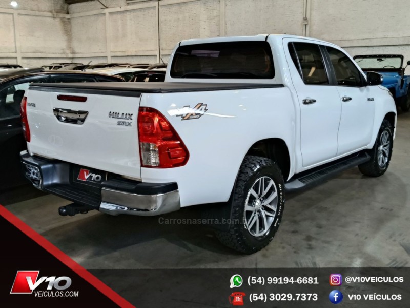 HILUX 2.8 SRX PLUS 4X4 CD TURBO DIESEL 4P AUTOMÁTICO - 2017 - CAXIAS DO SUL