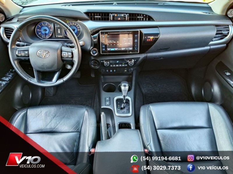 HILUX 2.8 SRX PLUS 4X4 CD TURBO DIESEL 4P AUTOMÁTICO - 2017 - CAXIAS DO SUL