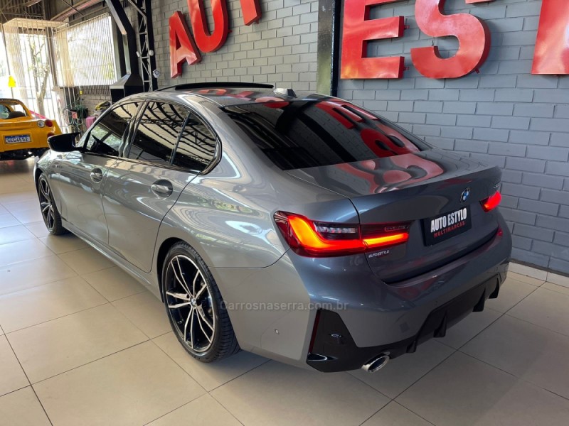 320I 2.0 M SPORT 16V TURBO GASOLINA 4P AUTOMÁTICO - 2023 - ESTâNCIA VELHA