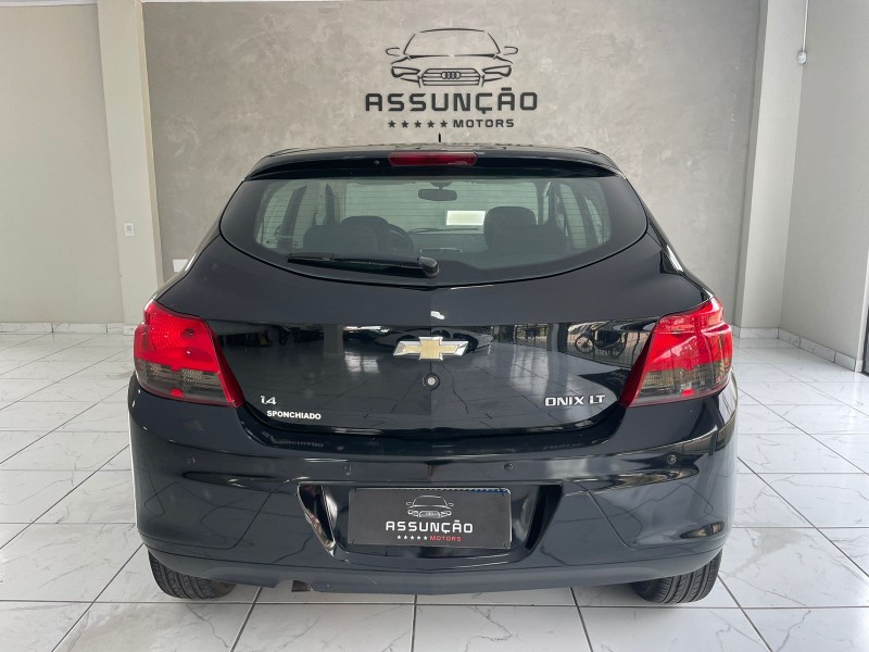 ONIX 1.4 MPFI LT 8V FLEX 4P MANUAL - 2013 - CAXIAS DO SUL