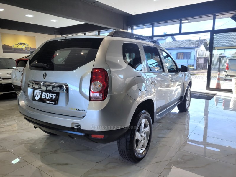 DUSTER 1.6 OUTDOOR 4X2 16V FLEX 4P MANUAL - 2015 - CAXIAS DO SUL