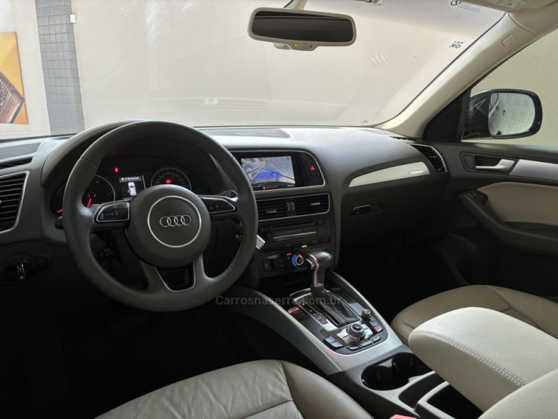 Q5 3.0 TFSI AMBITION V6 24V GASOLINA 4P AUTOMÁTICO - 2015 - PORTO ALEGRE