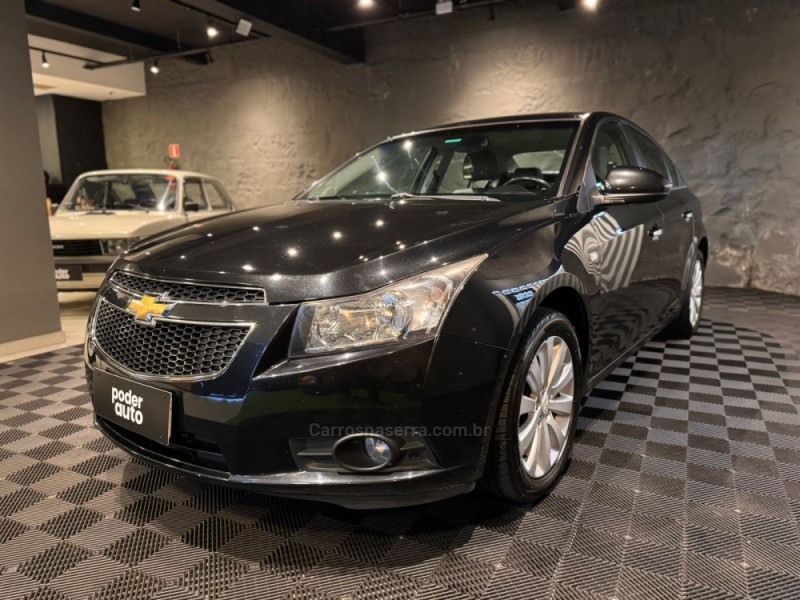 CRUZE 1.8 LTZ 16V FLEX 4P AUTOMÁTICO - 2012 - FARROUPILHA