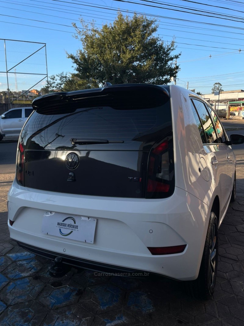 UP 1.0 TSI MOVE UP 12V FLEX 4P MANUAL - 2018 - GRAVATAí