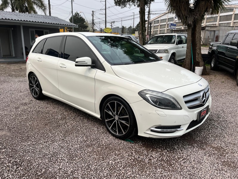 B 200 1.6 SPORT TURBO GASOLINA 4P AUTOMÁTICO - 2014 - CAXIAS DO SUL