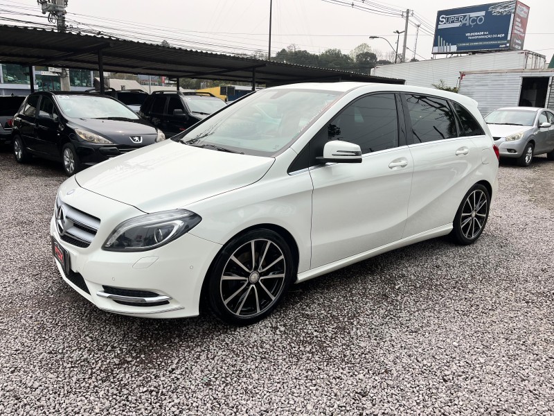 B 200 1.6 SPORT TURBO GASOLINA 4P AUTOMÁTICO - 2014 - CAXIAS DO SUL