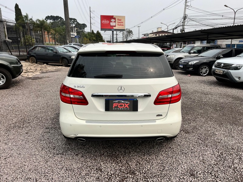 B 200 1.6 SPORT TURBO GASOLINA 4P AUTOMÁTICO - 2014 - CAXIAS DO SUL