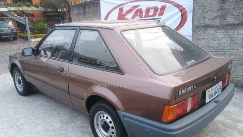 ESCORT 1.6 L 8V ÁLCOOL 2P MANUAL - 1987 - CAXIAS DO SUL