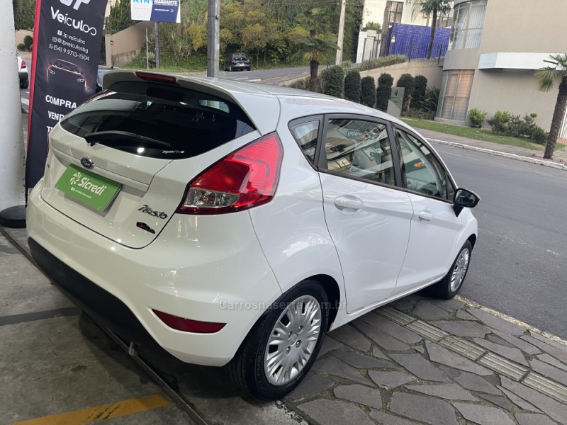 FIESTA 1.6 SE HATCH 16V FLEX 4P MANUAL - 2017 - BENTO GONçALVES