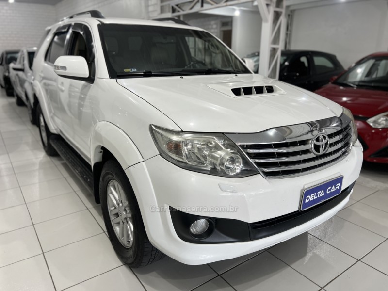 HILUX SW4 3.0 SRV 4X4 CD 16V TURBO INTERCOOLER DIESEL 4P AUTOMÁTICO - 2013 - NOVO HAMBURGO