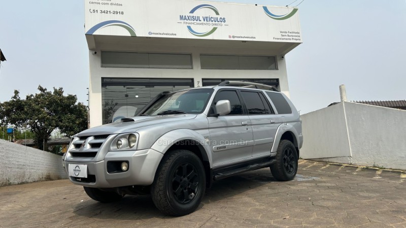 PAJERO 2.8 SPORT GLS 8V 4X4 TURBO DIESEL 4P MANUAL - 2010 - GRAVATAí