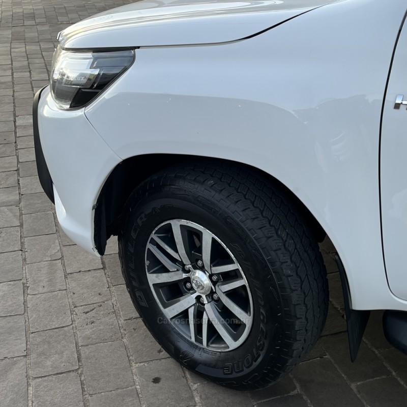 HILUX 2.8 SRV 4X4 CD 16V DIESEL 4P AUTOMÁTICO - 2018 - VACARIA