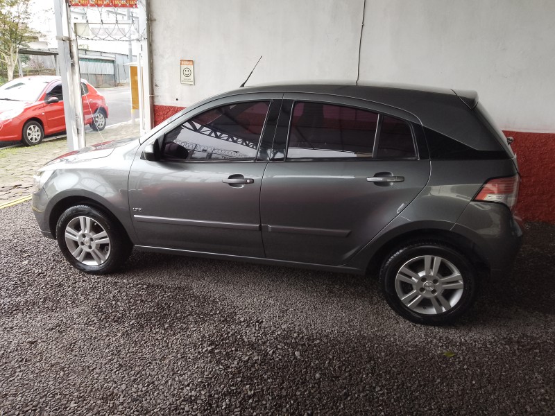 AGILE 1.4 MPFI LTZ 8V FLEX 4P MANUAL - 2011 - CAXIAS DO SUL