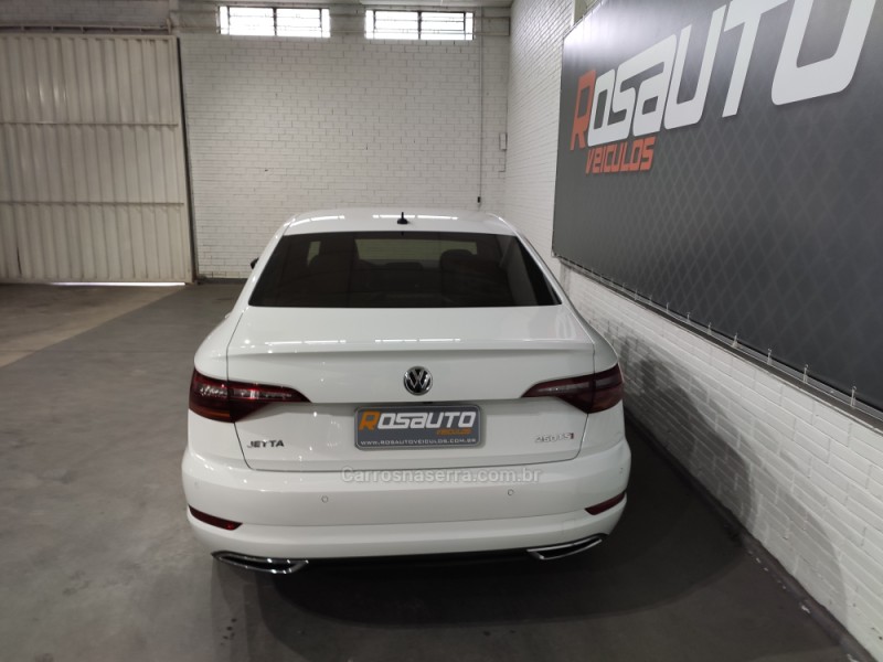 JETTA 1.4 R-LINE 250 16V TSI FLEX 4P AUTOMÁTICO - 2019 - VENâNCIO AIRES