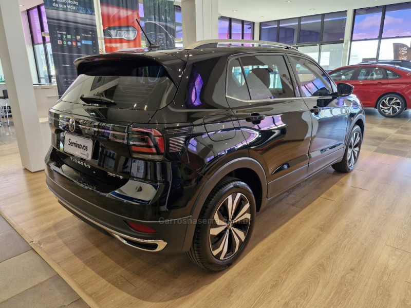 T-CROSS 1.4 HIGHLINE TSI 16V FLEX 4P AUTOMÁTICO - 2023 - LAJEADO