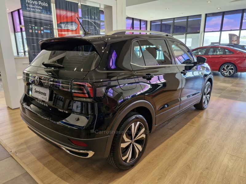 T-CROSS 1.4 HIGHLINE TSI 16V FLEX 4P AUTOMÁTICO - 2023 - LAJEADO