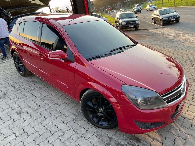 VECTRA 2.0 SFI GT HATCH 8V FLEX 4P MANUAL