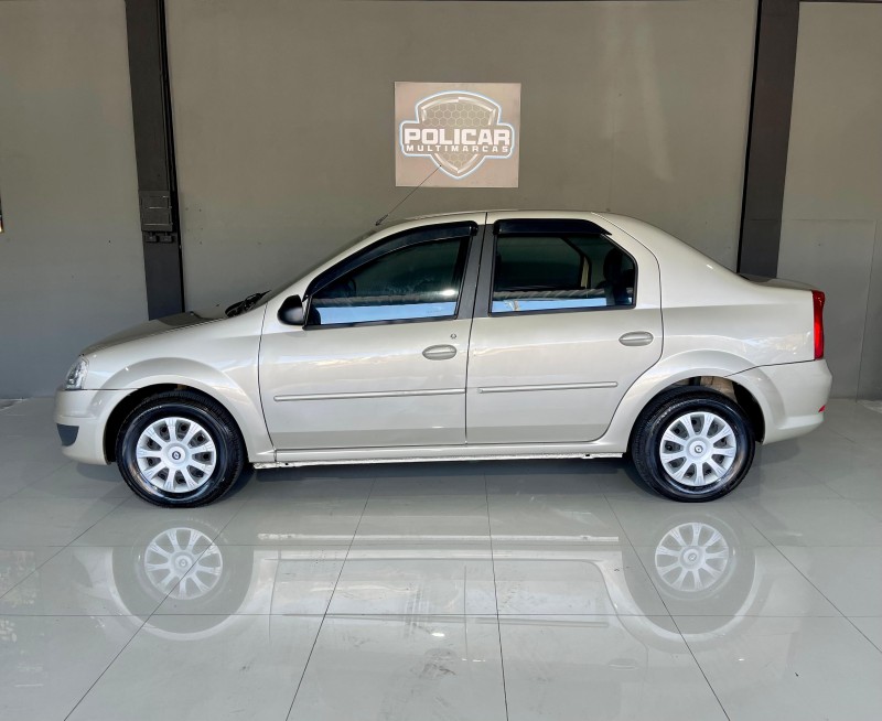 LOGAN 1.0 EXPRESSION 12V FLEX 4P MANUAL - 2012 - CAXIAS DO SUL