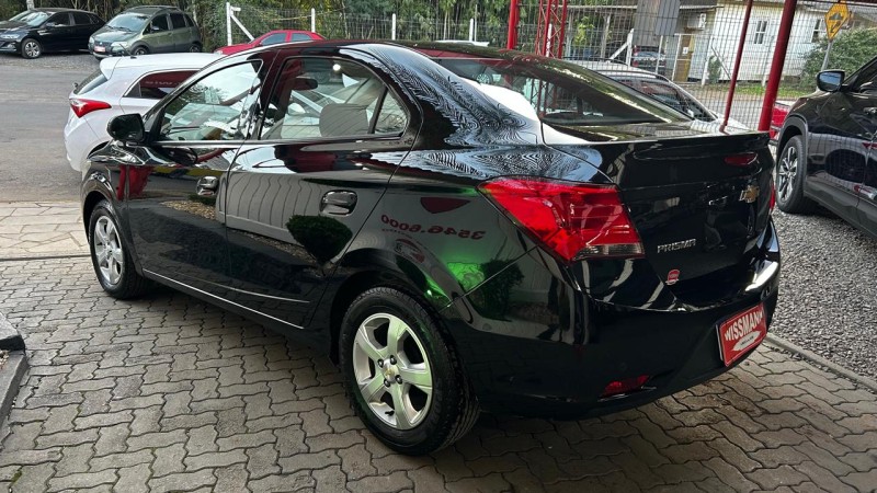 PRISMA 1.4 MPFI LT 8V FLEX 4P MANUAL - 2019 - TRêS COROAS