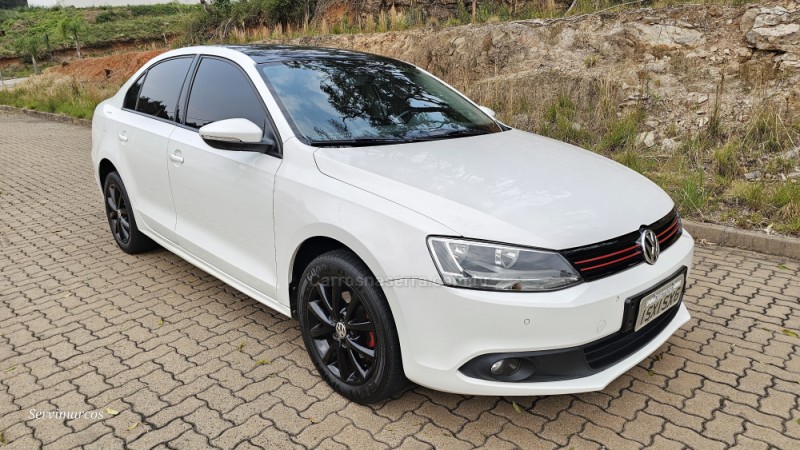 JETTA 2.0 COMFORTLINE FLEX 4P MANUAL - 2012 - SãO MARCOS